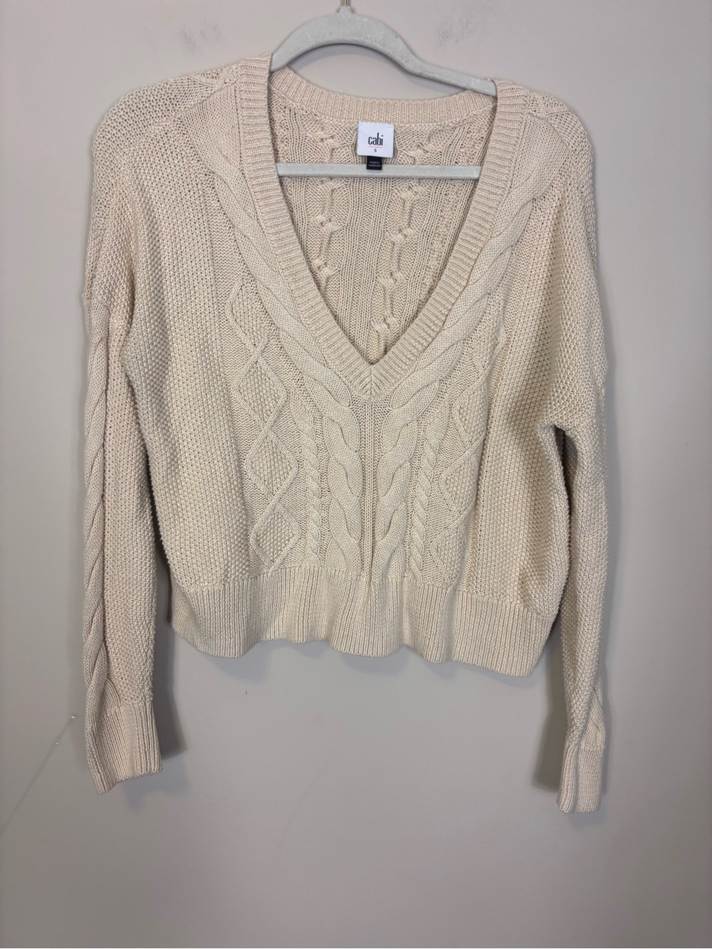 CAbi Cream Cable-Knit V-Neck Pullover Sweater Small